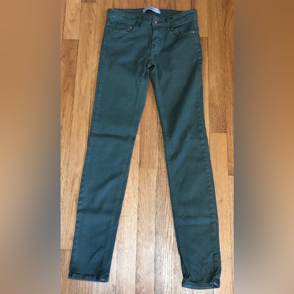 Zara Trafaluc olive green skinny jeans size 2